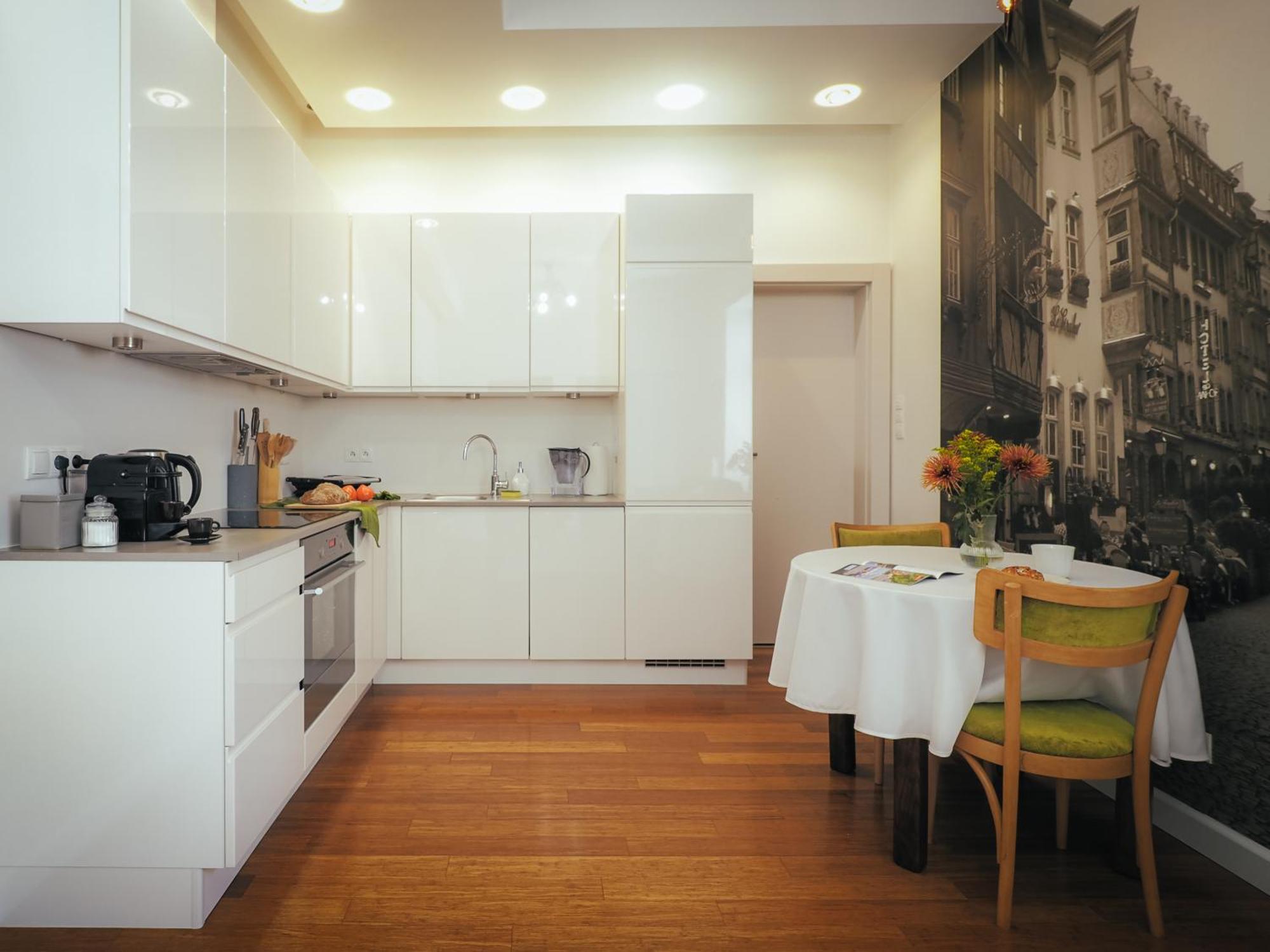 Enjoy Apartment *